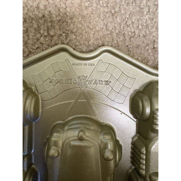 Nordic Wear Made In USA Disney Pixar Cars Baking Pan 10”x16” - Picture 4 of 4